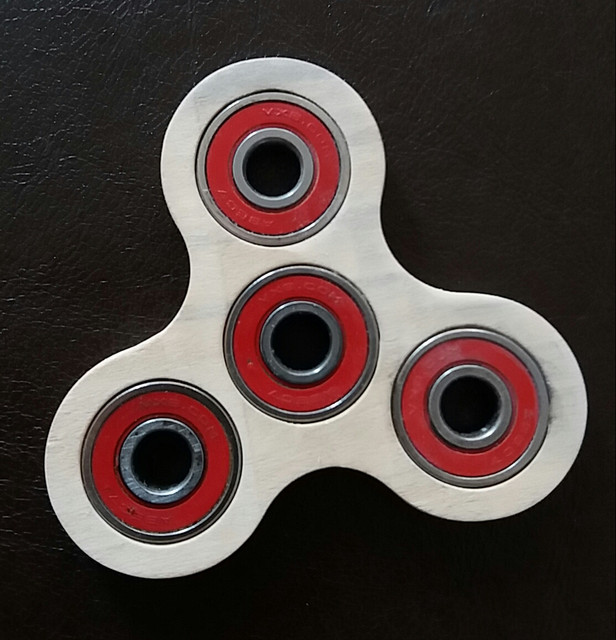 Simple wooden spinner