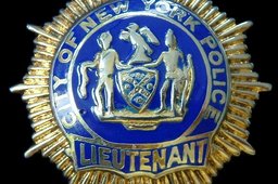 NYPD LIEUTENANT BADGE
