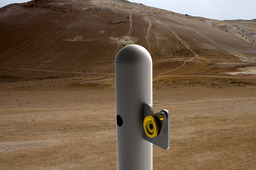 Elephant facility hot wire insulator mount