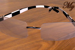 Stylish Cool Spec, inspired by "Motoraddicts"