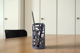 Family Names Pen Holder