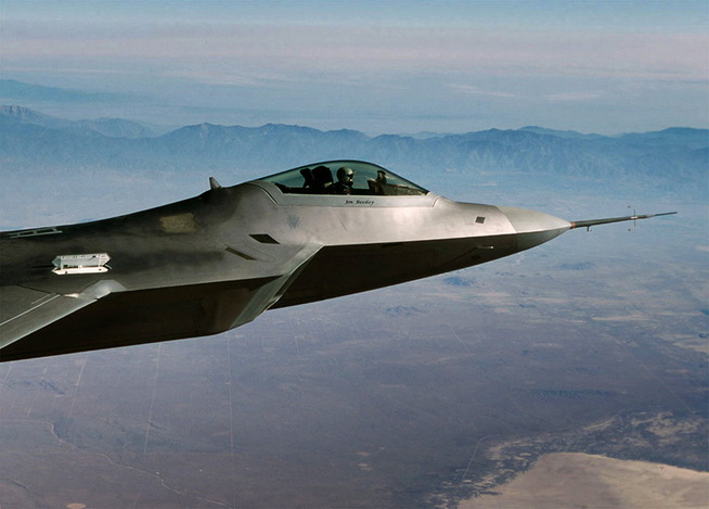 F22