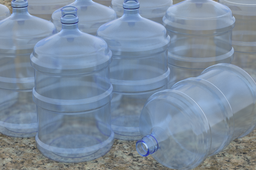 5 gallons PC container